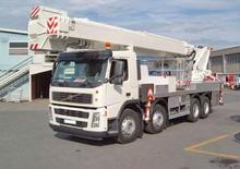 Телескопични вишки, монтирани на камион Multitel J 352 TA