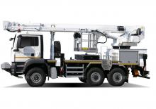 Телескопични вишки, монтирани на камион Bumar lPTM-32