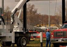Телескопични вишки, монтирани на камион Altec LS63