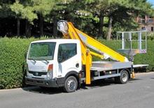 Телескопични вишки, монтирани на камион Multitel MT 182 Alu/AZ