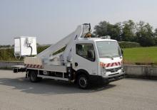Телескопични вишки, монтирани на камион Multitel MT 182 DS 