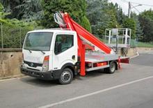 Телескопични вишки, монтирани на камион Multitel MT 222 AZ
