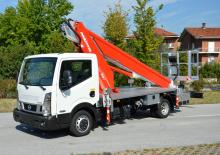 Телескопични вишки, монтирани на камион Multitel MT 240 EX 