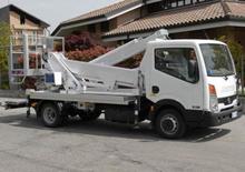 Телескопични вишки, монтирани на камион Multitel MX 225