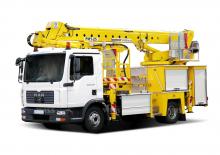 Телескопични вишки, монтирани на камион Bumar PMT-25 