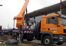 Телескопични вишки, монтирани на камион Bronto Skylift S 44 XDT