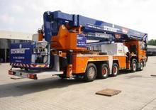 Телескопични вишки, монтирани на камион Bronto Skylift S 88 HLA
