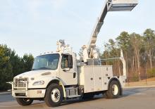 Телескопични вишки, монтирани на камион Altec T40P