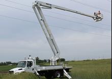 Телескопични вишки, монтирани на камион Terex TL100