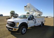 Телескопични вишки, монтирани на камион Terex TL37M 