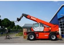 Телескопични товарачи с горна конструкция Manitou MRT 3050