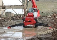 Телескопични товарачи с горна конструкция Manitou MRT 3050 Privilege