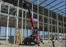 Телескопични товарачи с горна конструкция Manitou MRT-X 1845