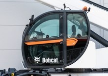 Телескопични товарачи с горна конструкция Bobcat TR60.300