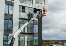 Телескопични вишки, монтирани на камион Bronto Skylift S70XDT