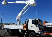 Телескопични вишки, монтирани на камион Terex TL55i
