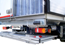 Товарни платформи DAUTEL DS 1500 VAL