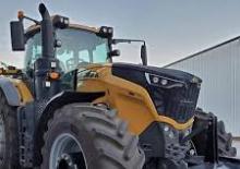 Трактори 4WD (задвиждане на четирите колела) Challenger 1050