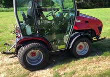 Трактори 4WD (задвиждане на четирите колела) Valpadana 1330 HST REV
