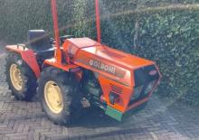 Трактори 4WD (задвиждане на четирите колела) Goldoni 245 Nuovo universal