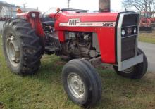 Трактори 4WD (задвиждане на четирите колела) Massey Ferguson 285