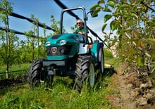 Трактори 4WD (задвиждане на четирите колела) Arbos 3050