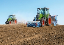 Трактори 4WD (задвиждане на четирите колела) Fendt 311 Vario Profi+