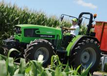 Трактори 4WD (задвиждане на четирите колела) DEUTZ-FAHR 4090 E