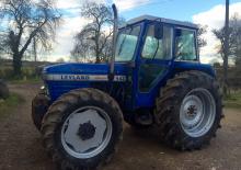 Трактори 4WD (задвиждане на четирите колела) Leyland 482