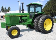 Трактори 4WD (задвиждане на четирите колела) John Deere 4840