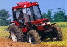 Трактори 4WD (задвиждане на четирите колела) Case IH 495 XL