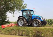 Трактори 4WD (задвиждане на четирите колела) Landini 5-100H