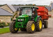Трактори 4WD (задвиждане на четирите колела) John Deere 5080 GF