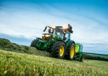 Трактори 4WD (задвиждане на четирите колела) John Deere 5090R