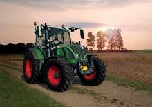 Трактори 4WD (задвиждане на четирите колела) Fendt 512 Vario Power