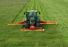 Трактори 4WD (задвиждане на четирите колела) Fendt 513 Vario Power