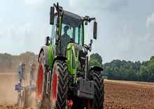 Трактори 4WD (задвиждане на четирите колела) Fendt 513 Vario Power+