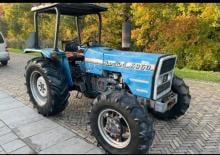 Трактори 4WD (задвиждане на четирите колела) Landini 5860