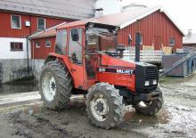 Трактори 4WD (задвиждане на четирите колела) Valmet 605