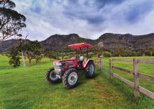 Трактори 4WD (задвиждане на четирите колела) Mahindra 6060