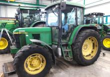 Трактори 4WD (задвиждане на четирите колела) John Deere 6110B