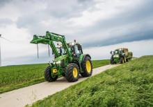 Трактори 4WD (задвиждане на четирите колела) John Deere 6110M 