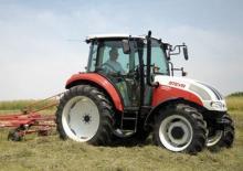 Трактори 4WD (задвиждане на четирите колела) Steyr 6115 Profi Komf. 2