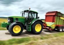 Трактори 4WD (задвиждане на четирите колела) John Deere 6330