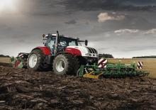 Трактори 4WD (задвиждане на четирите колела) Steyr 6150 CVT Komfort