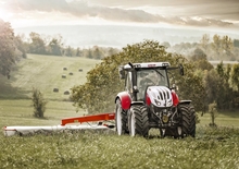 Трактори 4WD (задвиждане на четирите колела) Steyr 6150 Profi CVT