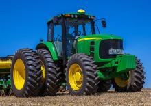 Трактори 4WD (задвиждане на четирите колела) John Deere 6190J