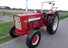 Трактори 4WD (задвиждане на четирите колела) International Harvester 624