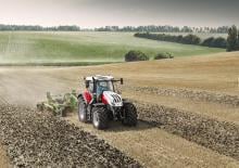 Трактори 4WD (задвиждане на четирите колела) Steyr 6300 Terrus CVT Komfort