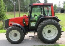 Трактори 4WD (задвиждане на четирите колела) Valtra 6300